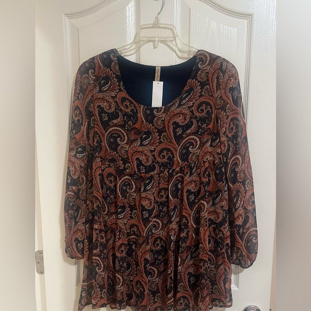 New Women’s Final Touch Paisley-Print Chiffon Babydoll
Bohemian Blouse Small.